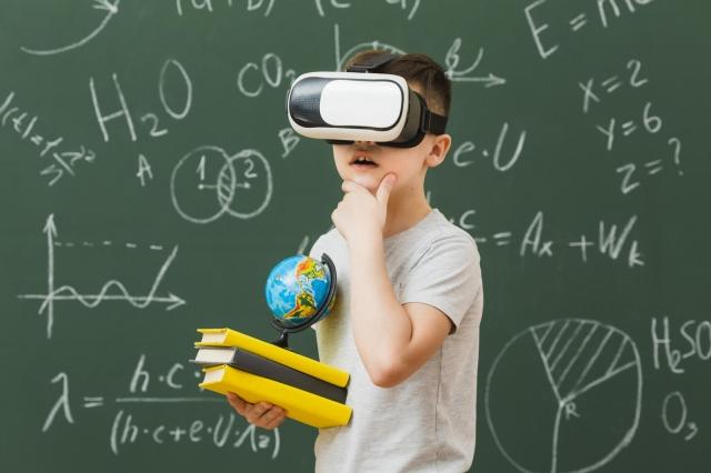 Metaverse and Education: Transforming Learning in a Virtual Reality Landscape